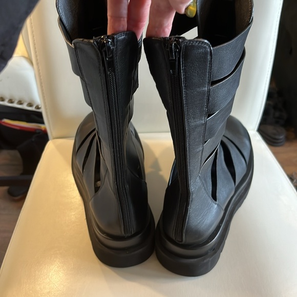 Jeffrey Campbell DOZING cut out chunky combat boot - Picture 4 of 12